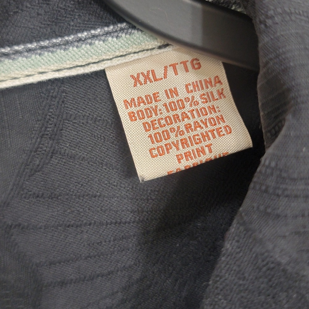 Tommy Bahama Men XXL Black Silk Jacquard Six Flights A Day Wine Embroidery Shirt - Picture 4 of 14